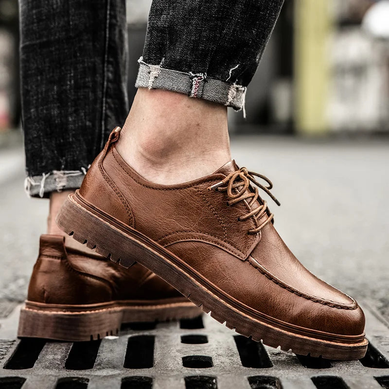 Conrad Moc-toe Leather Shoe