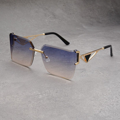 Amada Signature Squared Sunglasses
