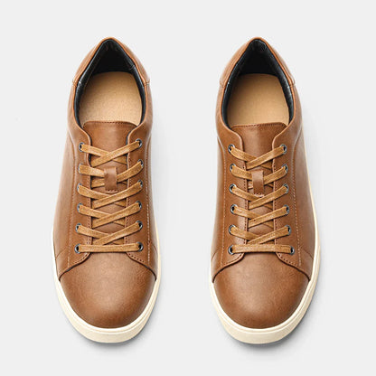 Anthony St. Clair Leather Low Top Sneaker